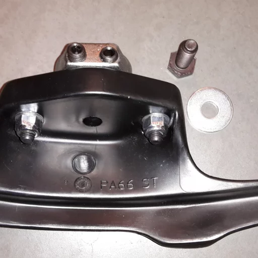 Mont.Fot Plast Kit m/Holder MC