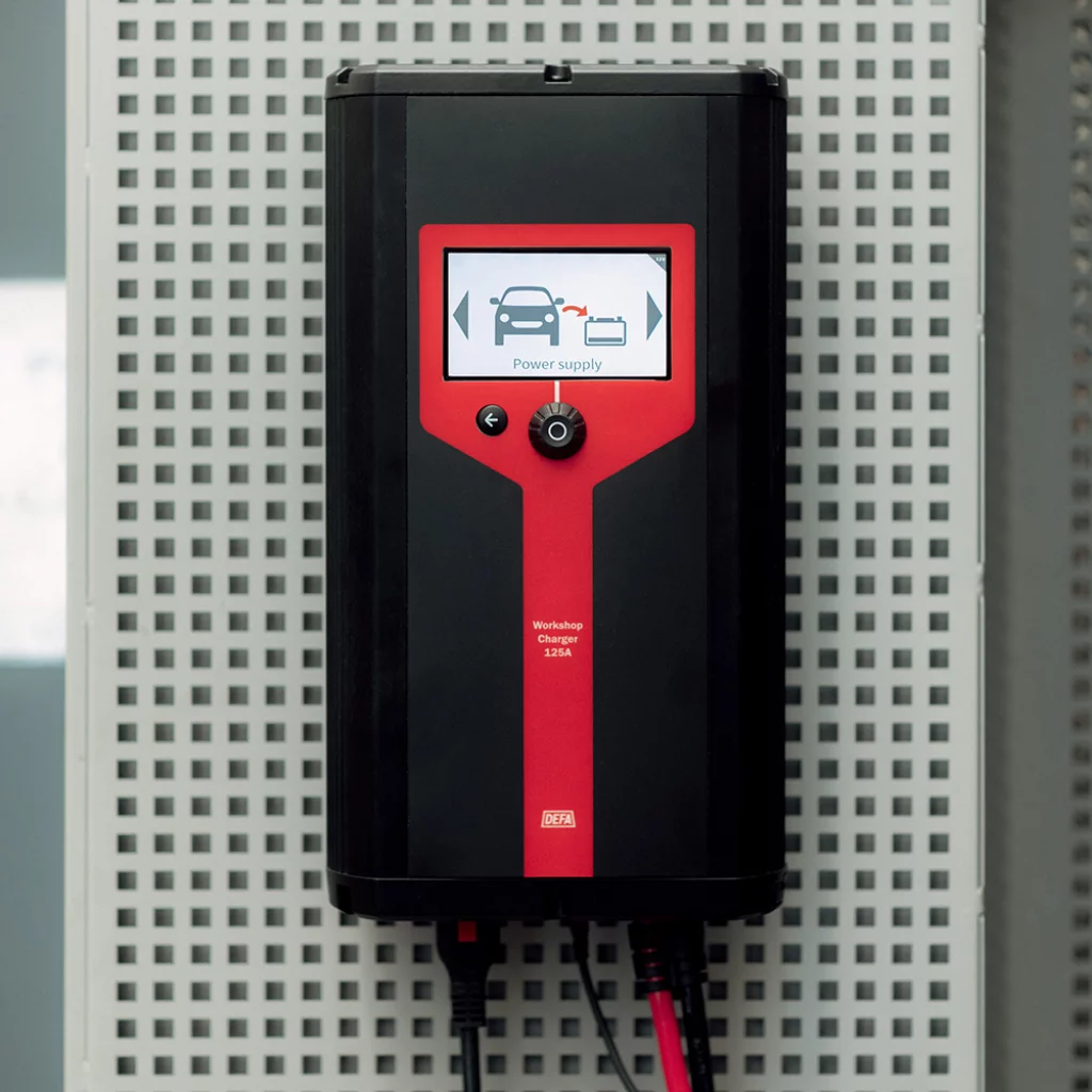 Workshop charger 12/24V 125A